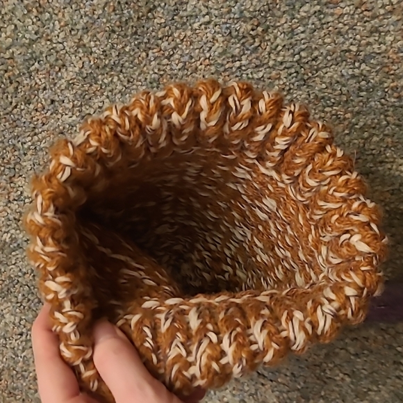 Handmade Gold and White Pompom Beanie - Picture 3 of 3